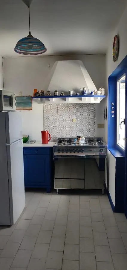 La Casa Di Chico Apartment Mondello 0*,